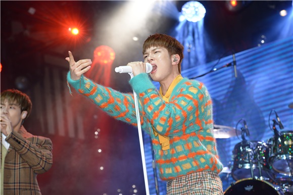男团N.Flying举办《N.Flying》Showcase