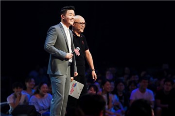 退伍军人男嘉宾逗乐全场