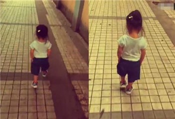 行走的霸王花！小花妹妹双手插兜超萌 邓超自豪点赞发型