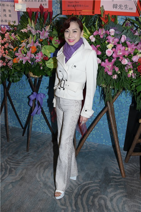 邝美云、佘诗曼、刘嘉玲等出席「餐厅开张」活动