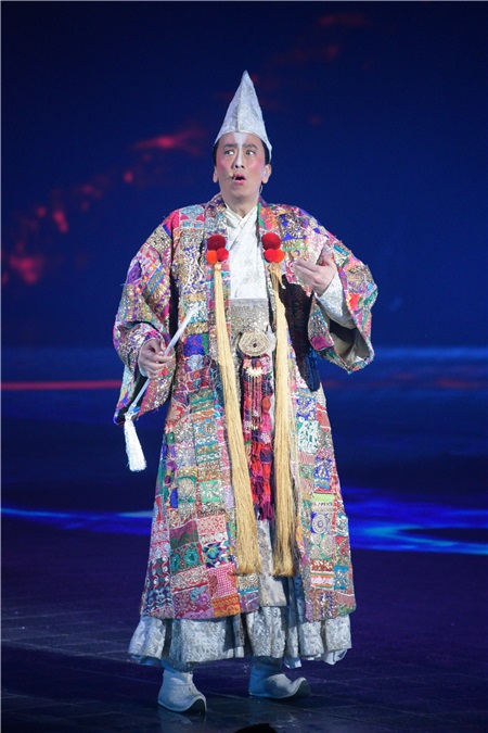 郑嘉颖、谢天华、郑丹瑞、黎耀祥、谭耀文、吕良伟等出演舞台剧《风云5D音乐剧》