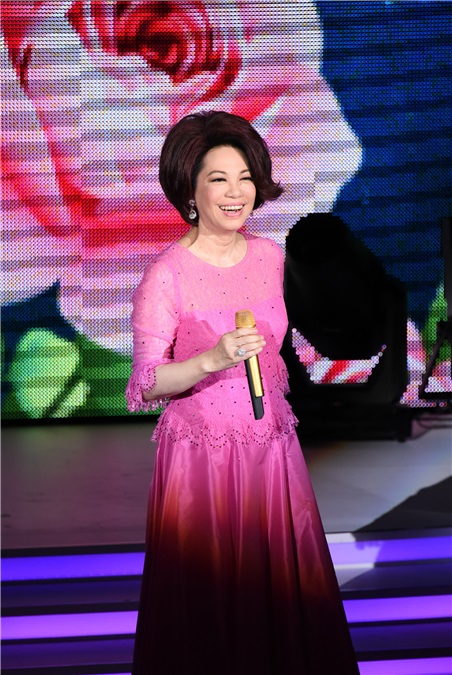 蔡琴举办百万精华演唱会
