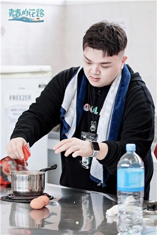 艾福杰尼亲自下厨