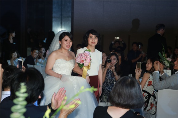 〈Yes台北现场〉王月女儿出嫁 众星云集到场祝贺