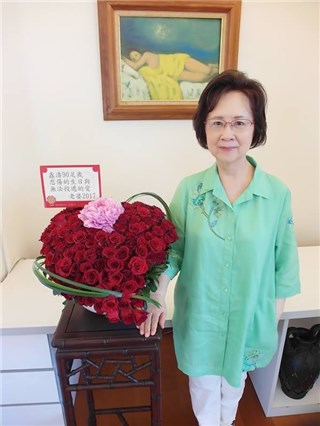 琼瑶: 新书《雪花飘落之前》是平鑫涛要我写的