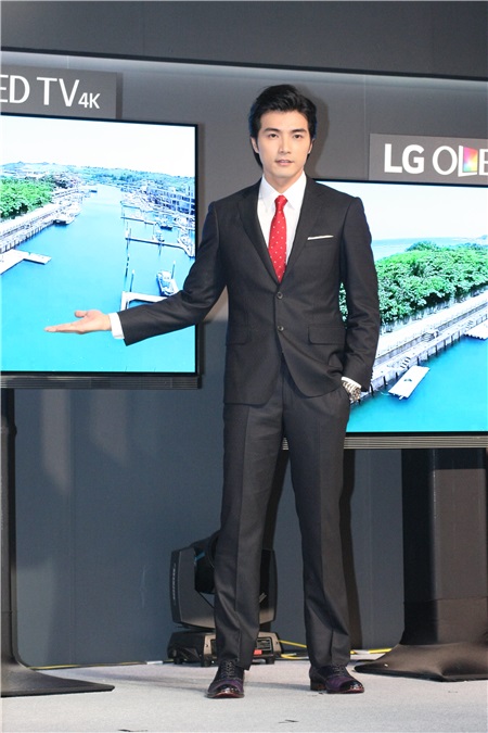 贺军翔出席《LG OLED TV》上市记者会