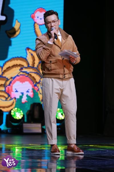〈Yes 首尔现场〉OHMYGIRL举行新专辑SC 成员们可爱亮相清新十足