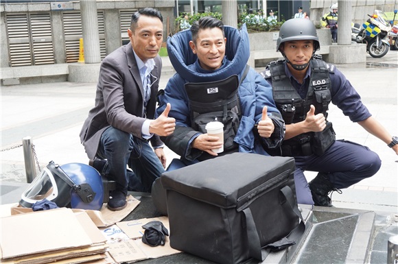 刘德华电影《拆弹专家》拍摄拆炸弹场面