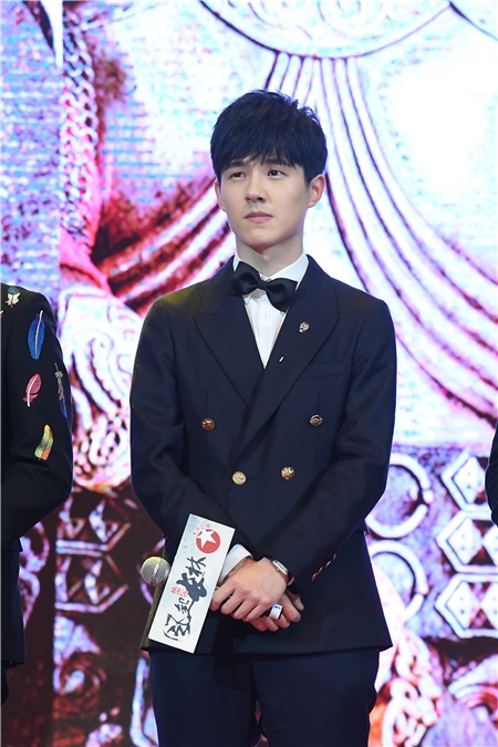 黄晓明、刘昊然、佟丽娅等出席东方卫视《琅琊榜2》发布会