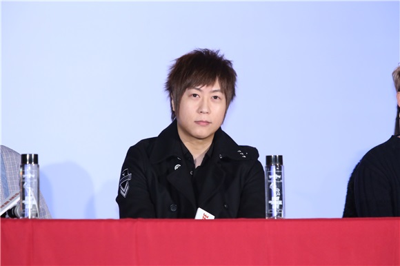 �����찢�š�FTISLAND�������Ĺij�ϯ�ڈ��C����չ