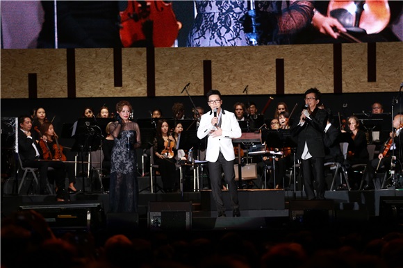 红白蓝演唱会