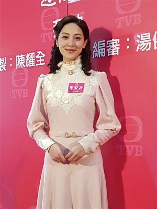 〈Yes 香港现场〉《平安谷‧逐个捉》开镜拜神 黄浩然、苏玉华、陈凯琳等出席
