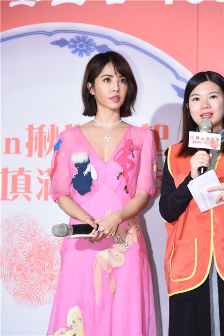 蔡依林担任爱老大使为爱老人爱团圆公益活动发声