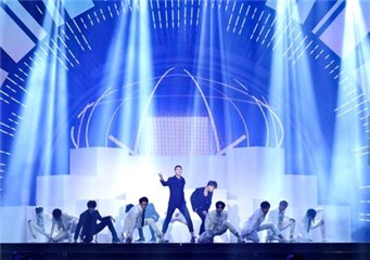 东方卫视直播晚会ZERO-G男团霸气开场