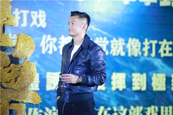 余文乐张晋吴樾许志安出席《狂兽》首映发布会