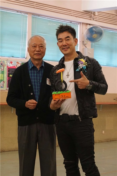 任贤齐参与学校公益活动