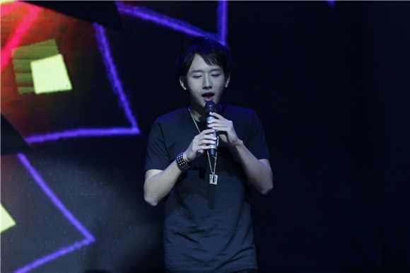 《大美星空 星耀你心》冬秀盛典 群星载歌载舞燃爆全场