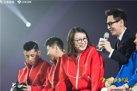 标题一:乐视视频919乐迷狂欢夜 明星奥运健儿同框high翻天