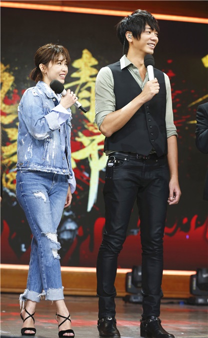 「李小男」原是摇滚迷妹!信携手阚清子「说走就走」