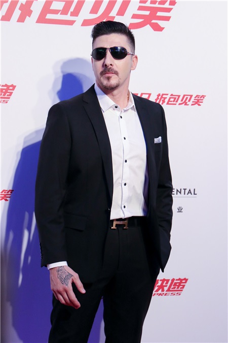 《超级快递》首映口碑炸裂 陈赫肖央被赞「用灵魂在搞笑」