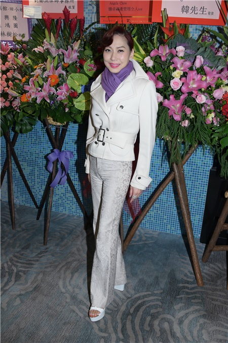 邝美云、佘诗曼、刘嘉玲等出席「餐厅开张」活动