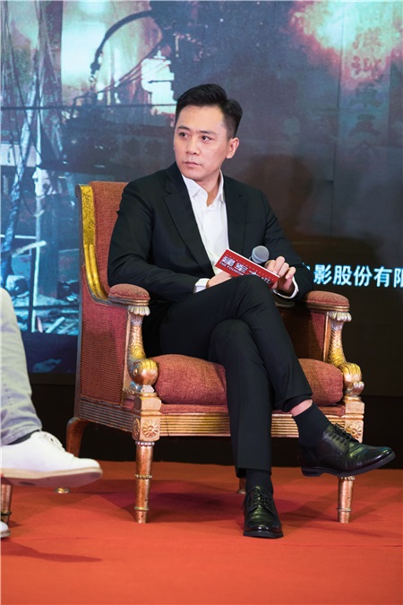 刘烨、马天宇出席电影《建军大业》宣传活动