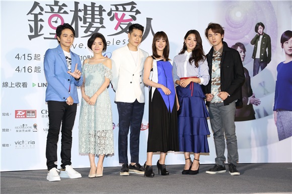 周汤豪、孟耿如、黄薇停、张捷等出席戏剧《钟楼爱人》首映会