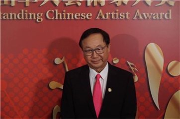 〈Yes香港现场〉许冠文获世界杰出华人奖 与家人吃小笼包庆祝