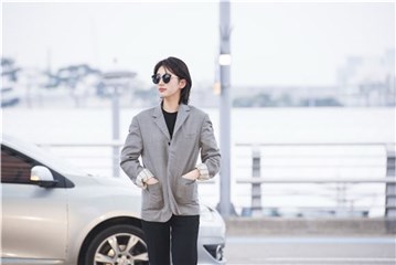 〈YES首尔现场〉秀智全新短发造型现身机场 引人期待新剧