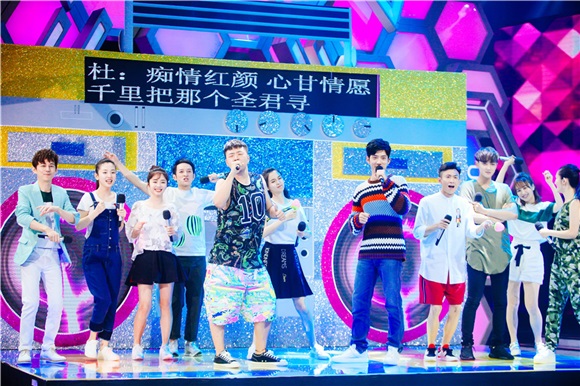 张一山黄子韬决斗表情包 井柏然BABY爆笑甩包袱
