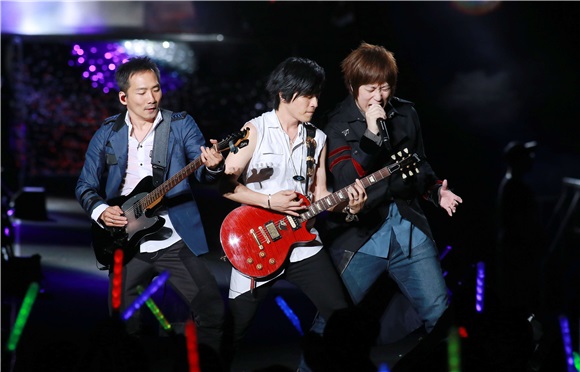 五月天JUST ROCK IT演唱会 第二场