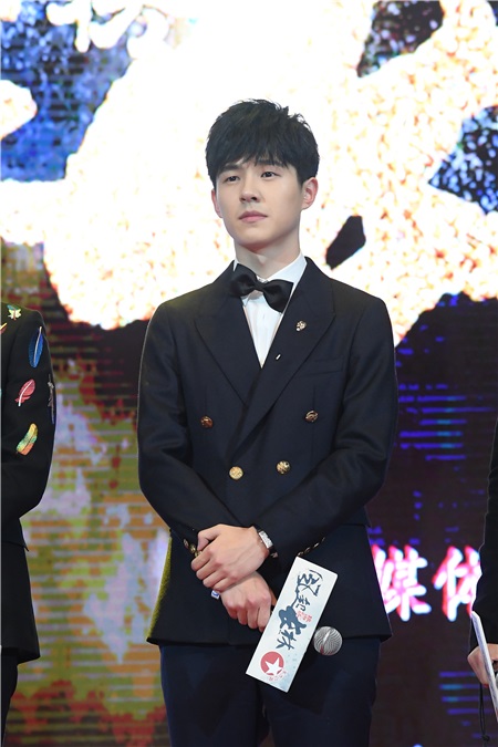 黄晓明、刘昊然、佟丽娅等出席东方卫视《琅琊榜2》发布会