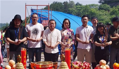 图片说明