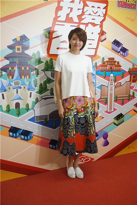 李亚男爆应对小三有妙招 梁咏琪惹病欲与老公隔离