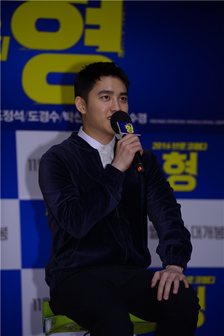 韩国电影《哥哥》举行showcase 曹政奭、都暻秀出席