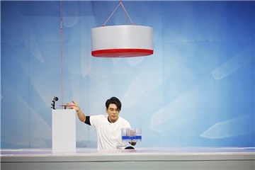 朱孝天挑战“千钧一发”