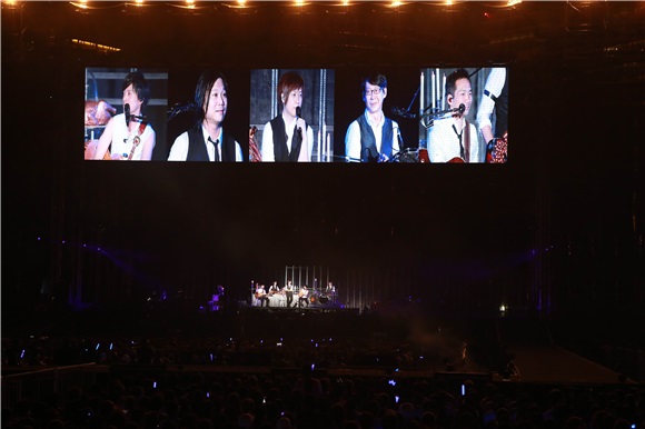 五月天《JUST ROCK IT 2016就是演唱会》台北站