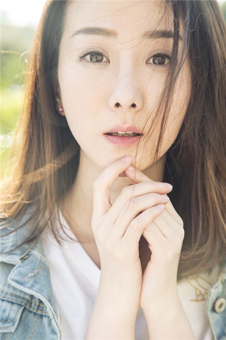 高斯夏日时尚写真 清新脱俗气质迷人