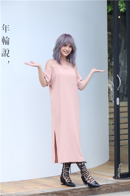 杨丞琳出席新专辑《年轮说》概念展揭幕活动