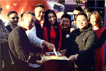 图片说明