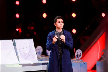 王昱珩率《大脑》“四大天王”陪你答题