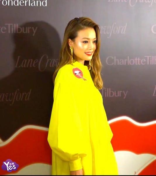 〈Yes 香港现场〉乐基儿传简讯祝贺黎明 容祖儿爆料李荣浩都用杨丞琳表情包