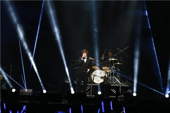 五月天《JUST ROCK IT 2016就是演唱会》台北站
