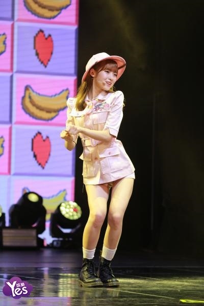 〈Yes 首尔现场〉OHMYGIRL举行新专辑SC 成员们可爱亮相清新十足