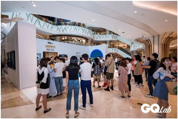 展览吸引众多当地观众前来打卡