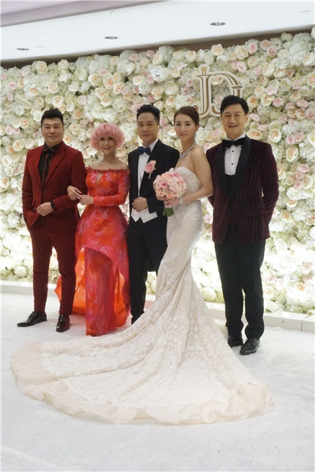 宣萱、吴卓羲、薛家燕等参加艺人陈曼娜女儿Joie & Dicky婚礼晚宴