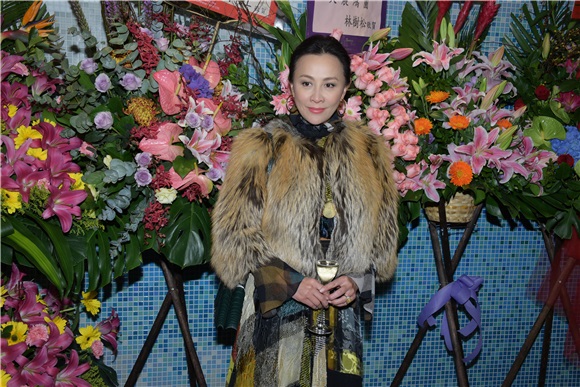 邝美云、佘诗曼、刘嘉玲等出席「餐厅开张」活动