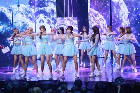 有线台MBC MUSIC《Show Champion》开唱 宋枝恩、宇宙少女等登台亮相