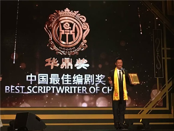 吴京《战狼》狂扫华鼎奖 霸气承包五奖项