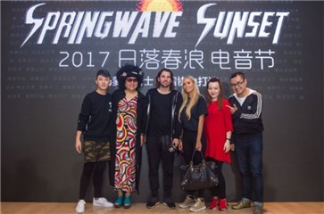 图片说明
